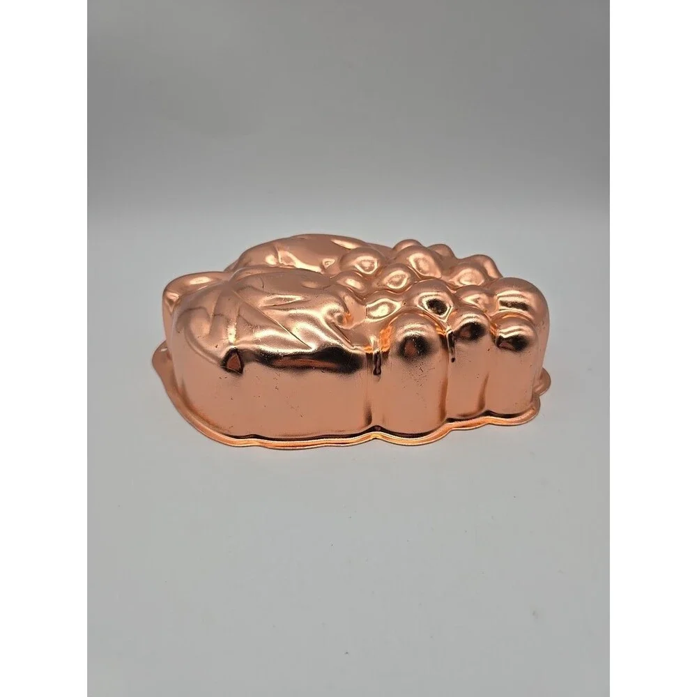 Vintage Wear-Ever Copper Tone Aluminum 6 Cup Cluster Of Grapes Jello Mold 2978